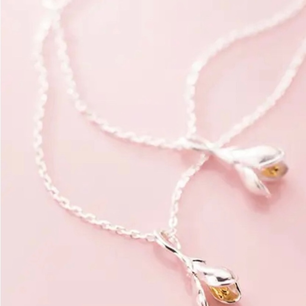 𝅺Sterling Silver Magnolia flower pendant necklace​​​